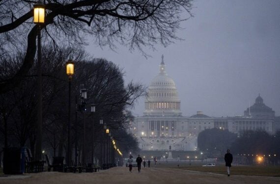 Foto yang diabadikan pada 26 Januari 2021 ini menunjukkan gedung Capitol AS di Washington DC, Amerika Serikat. (Xinhua/Liu Jie)