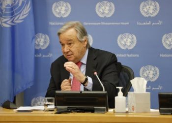 Sekretaris Jenderal Perserikatan Bangsa-Bangsa (PBB) Antonio Guterres menghadiri konferensi pers gabungan saat peluncuran Laporan Status Iklim Global 2020 di markas besar PBB di New York, pada 19 April 2021. (Xinhua/Xie E)