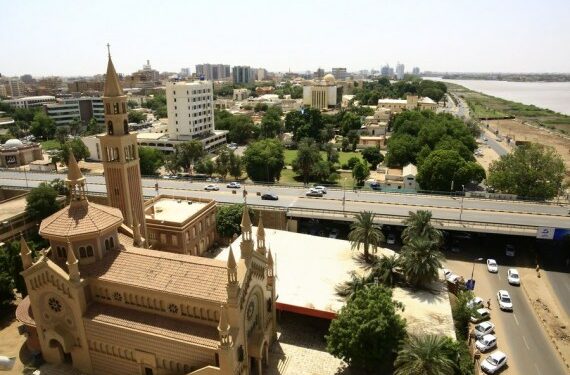 Foto yang diabadikan pada 21 September 2021 ini menunjukkan pemandangan Khartoum, ibu kota Sudan. (Xinhua/Mohamed Khidir)