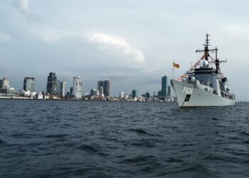 KOLOMBO, Pameran Kapal Angkatan Laut Sri Lanka diadakan di Pantai Galle Face di Kolombo, Sri Lanka, pada 9 Desember 2021. (Xinhua/Ajith Perera)