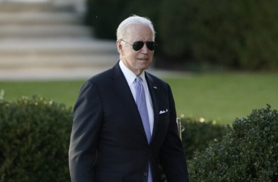 Presiden Amerika Serikat (AS) Joe Biden terlihat di Gedung Putih di Washington DC, AS, pada 8 November 2021. (Xinhua/Ting Shen)