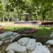 KIEV, Foto yang diabadikan pada 20 Juni 2022 ini menunjukkan lubang perlindungan di sebuah taman di Kiev, Ukraina. (Xinhua/Li Dongxu)