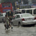 DHAKA, Sejumlah kendaraan terlihat melaju di sebuah jalan yang terendam air di Dhaka, Bangladesh, pada 14 September 2022. Hujan sedang hingga lebat pada Rabu (14/9) melanda sebagian Dhaka, ibu kota Bangladesh, membanjiri daerah dataran rendah dan mengganggu lalu lintas jalan. (Xinhua)