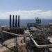 REVITHOUSSA, Foto yang diabadikan pada 21 September 2022 ini menunjukkan satu-satunya terminal gas alam cair (liquefied natural gas/LNG) Yunani di Revithoussa, sebuah pulau kecil dekat Athena. (Xinhua/Marios Lolos)