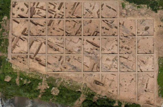SANGZHI, Foto dokumentasi tak bertanggal ini menunjukkan pemandangan situs peninggalan Guantian dari udara di wilayah Sangzhi, Provinsi Hunan, China tengah. (Xinhua/Institut Penelitian Peninggalan Budaya dan Arkeologi Provinsi Hunan)