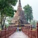 SUKHOTHAI, Sejumlah wisatawan mengunjungi Kota Bersejarah Sukhothai di Sukhothai, Thailand, pada 16 April 2023. Pada 1991, Organisasi Pendidikan, Keilmuan, dan Kebudayaan Perserikatan Bangsa-Bangsa (UNESCO) memasukkan Kota Bersejarah Sukhothai dan Kota-Kota Bersejarah Terkait ke dalam Daftar Warisan Dunia. (Xinhua/Wang Teng)