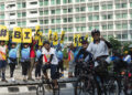 JAKARTA, Orang-orang bersepeda dalam sebuah acara yang digelar untuk memperingati Hari Sepeda Sedunia di Jakarta pada 3 Juni 2023. Pada April 2018, Majelis Umum Perserikatan Bangsa-Bangsa (PBB) mendeklarasikan tanggal 3 Juni sebagai Hari Sepeda Sedunia. (Xinhua/Veri Sanovri)